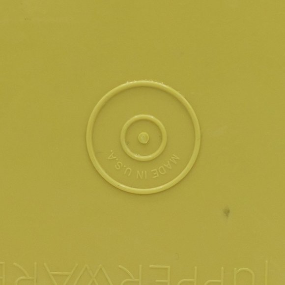 Vintage Tupperware 723 Harvest Gold 16 Deviled Egg Keeper Carrier 2 Tray & Lid - Picture 9 of 10